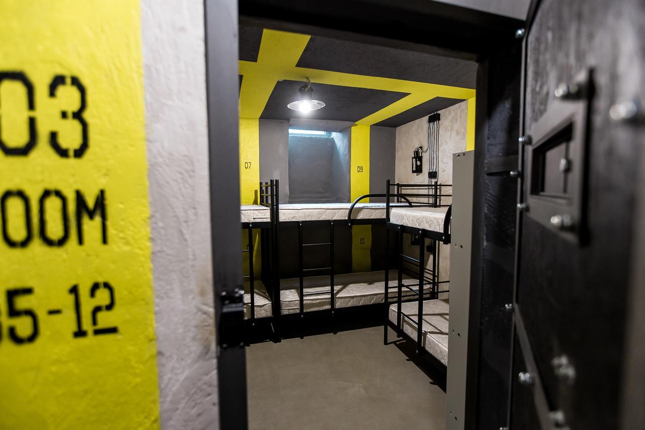 Hostel Lviv Loft Prison Exterior foto