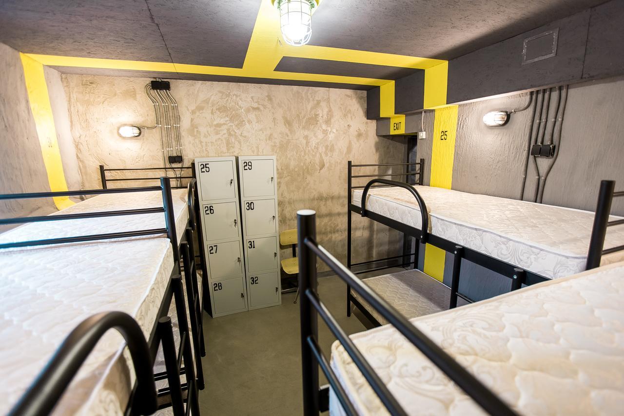 Hostel Lviv Loft Prison Exterior foto