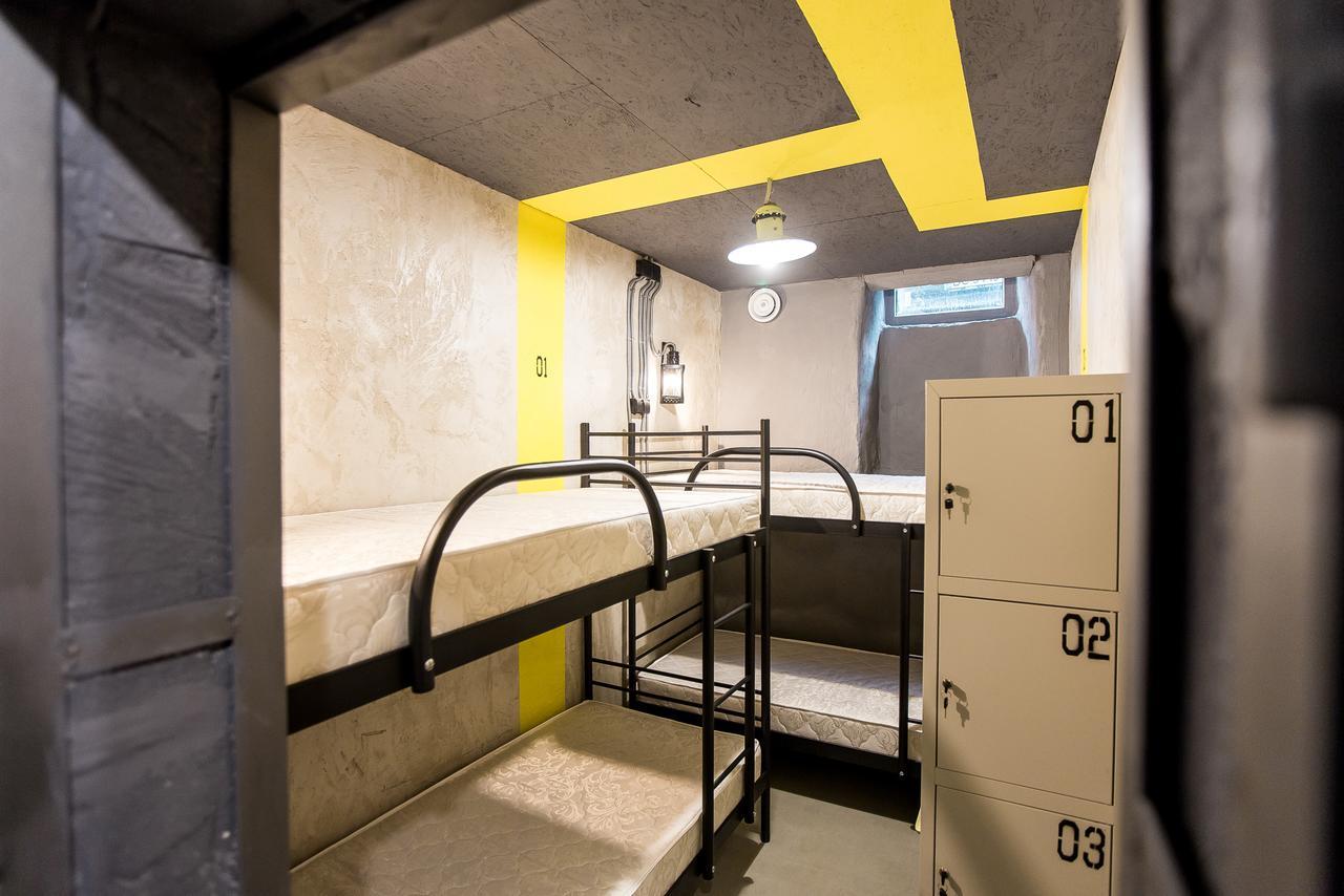 Hostel Lviv Loft Prison Exterior foto