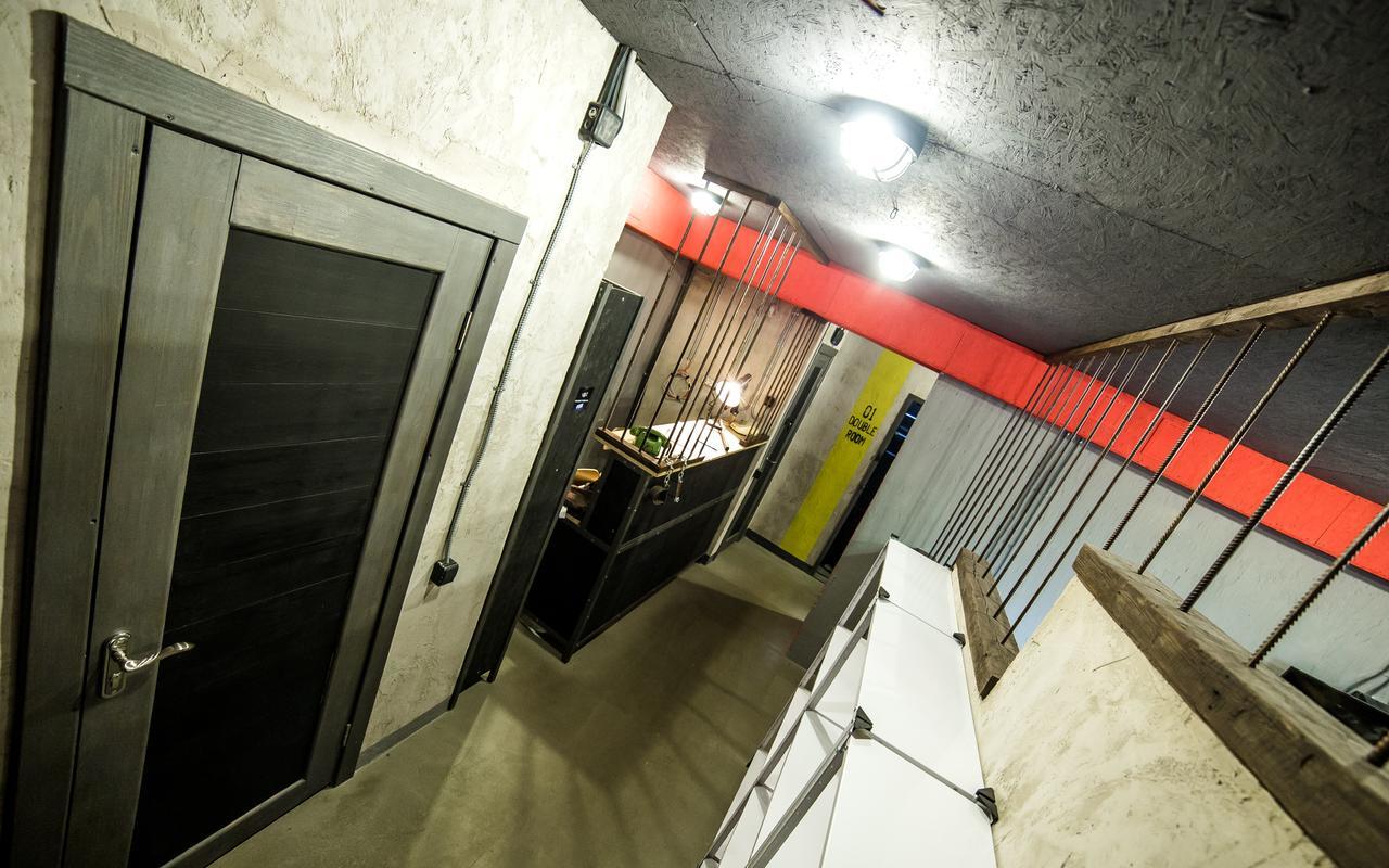 Hostel Lviv Loft Prison Exterior foto