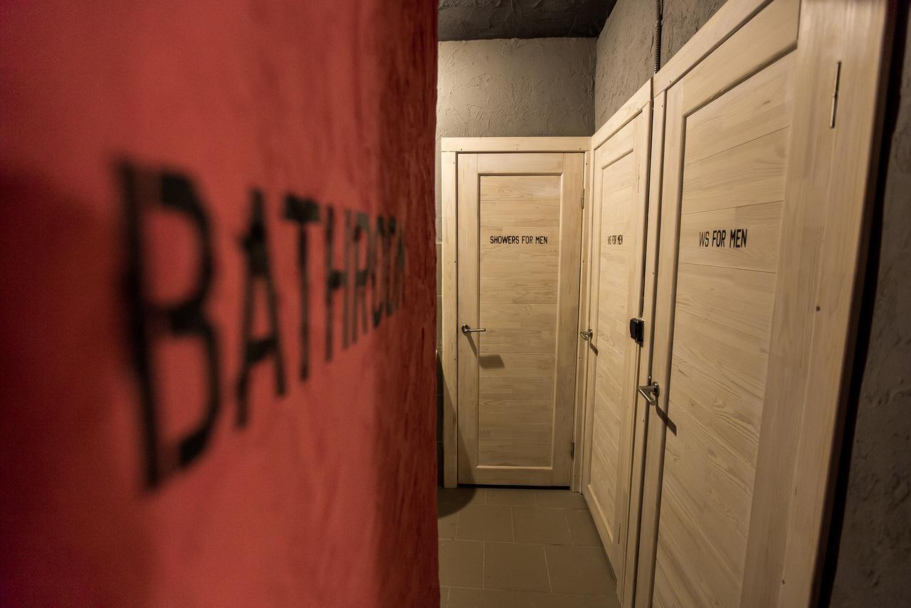 Hostel Lviv Loft Prison Exterior foto